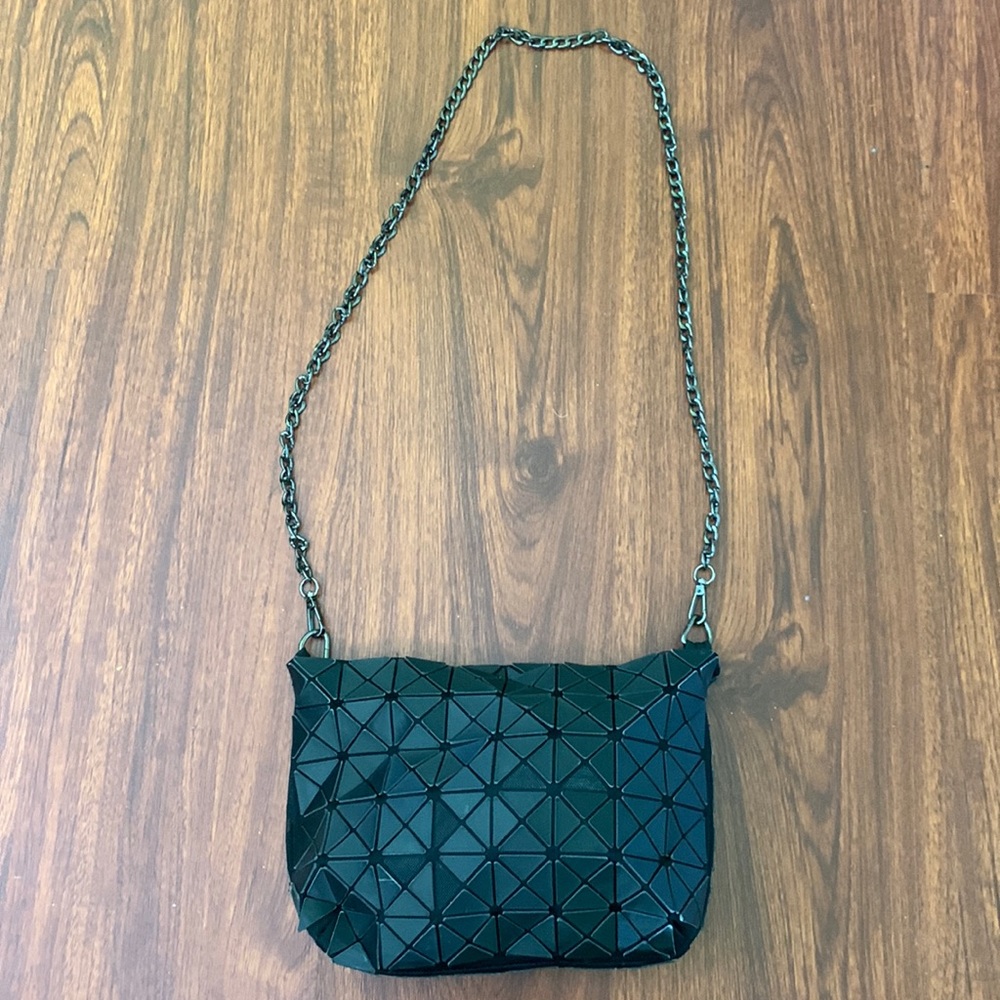 Issey Miyake Baobao chain strap crossbody bag purse prism black